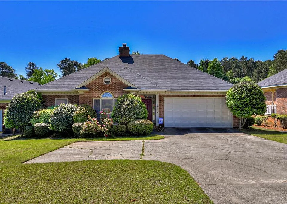 840 Park Chase Dr