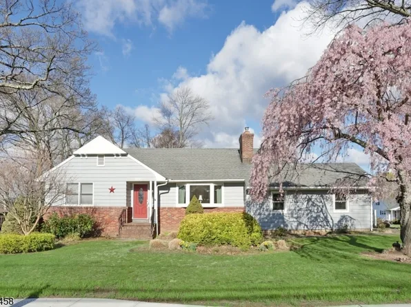 223 Linda Vista Ave, North Haledon Boro, NJ 07508