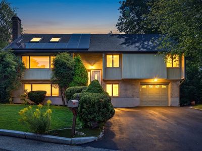 3 Macone Cir, Stoneham, MA, 02180