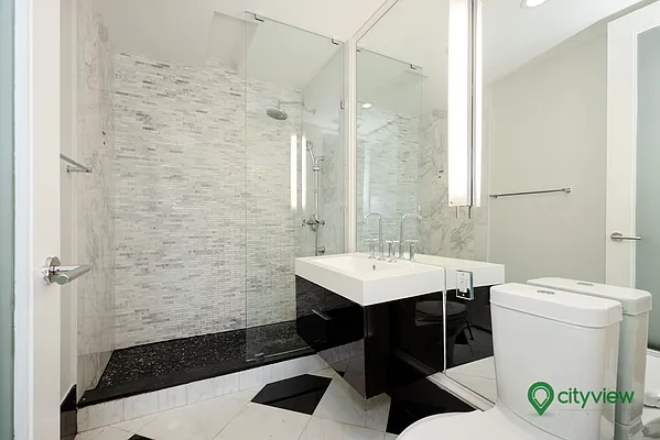 Rented by City View Living | media 26