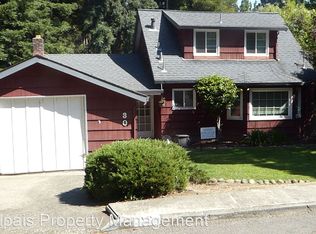 30 Piedmont Rd, Larkspur, CA 94939