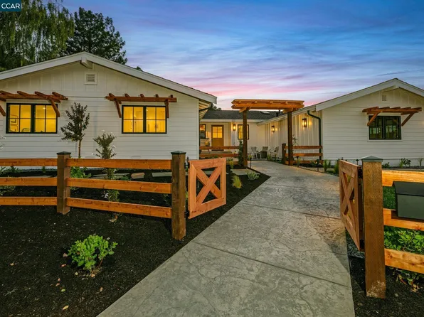 12 Corte Annette, Moraga, CA 94556