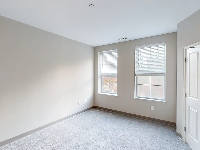 *Available in select, renovated apartments.