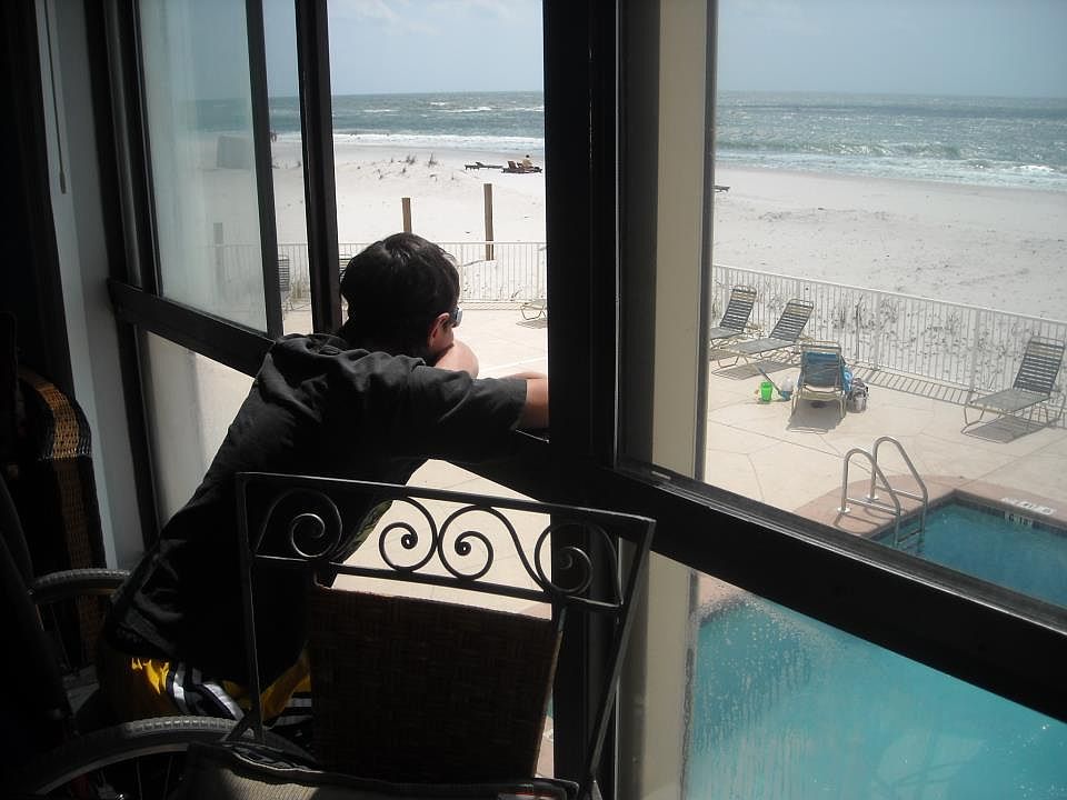 2nd floor, elevator, VIEW QQ