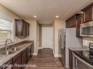 1024 Tammy Sue Ln, La Vergne, TN 37086