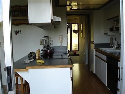 5th image of 9002 S Park Ave