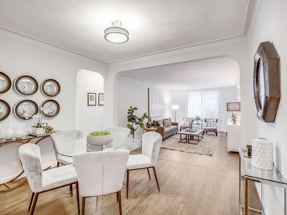 1st image of 300 W 53rd St APT 3C