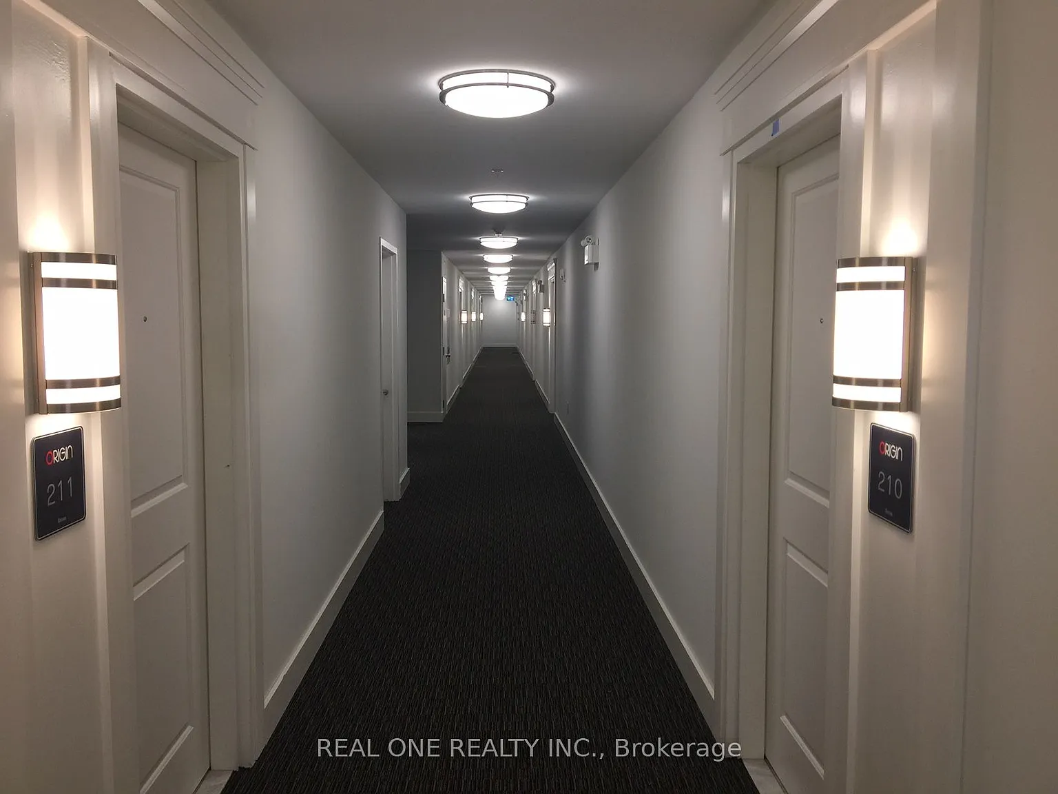 2 bed, $2,450 — Photo 3