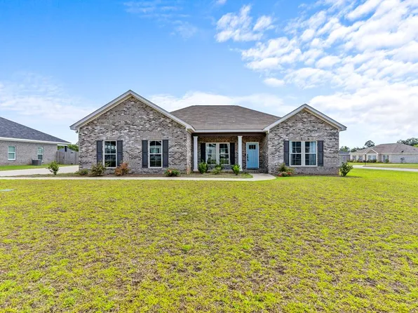 399 Magnolia Ln, Newton, AL 36352