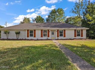 309 Beaver Creek Dr, Ridgeland, MS 39157
