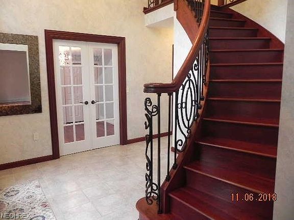 4th image of 131 Westchester Dr