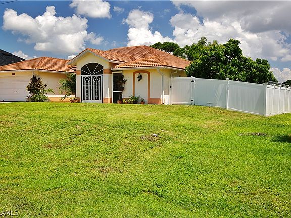 4th image of 2809 SW 18th Pl