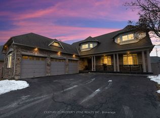 4 Champion Ct, Brampton, ON L6Y 5G9