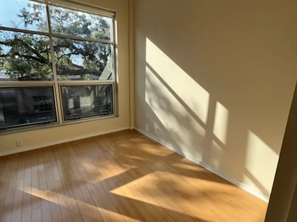 2514 Abercorn St APT 207, Savannah, GA 31401