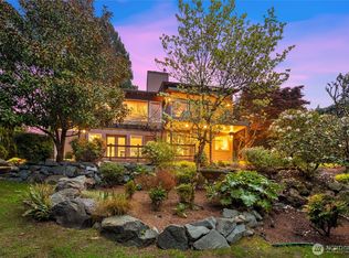 8619 NE 24th Street, Clyde Hill, WA 98004