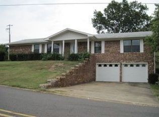 205 Village Rd, Hot Springs, AR 71913