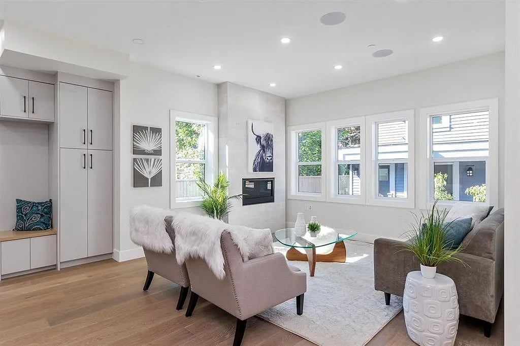 3 bed, 1240 sqft, $5,300 — Photo 4
