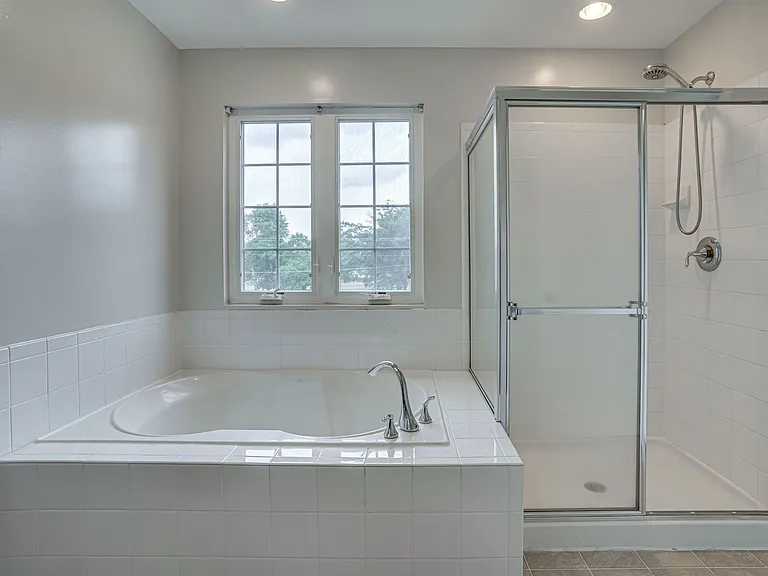 2895 Sedgemore Pl — Photo 29