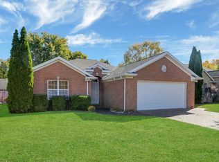 3544 Carmona Dr, Newburgh, IN 47630