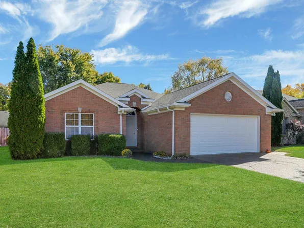 3544 Carmona Dr, Newburgh, IN 47630