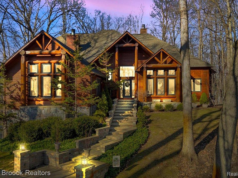 1st image of 5970 Lynne Hollow Dr