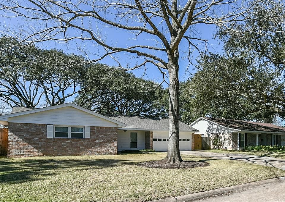 1st image of 8914 Bintliff Dr