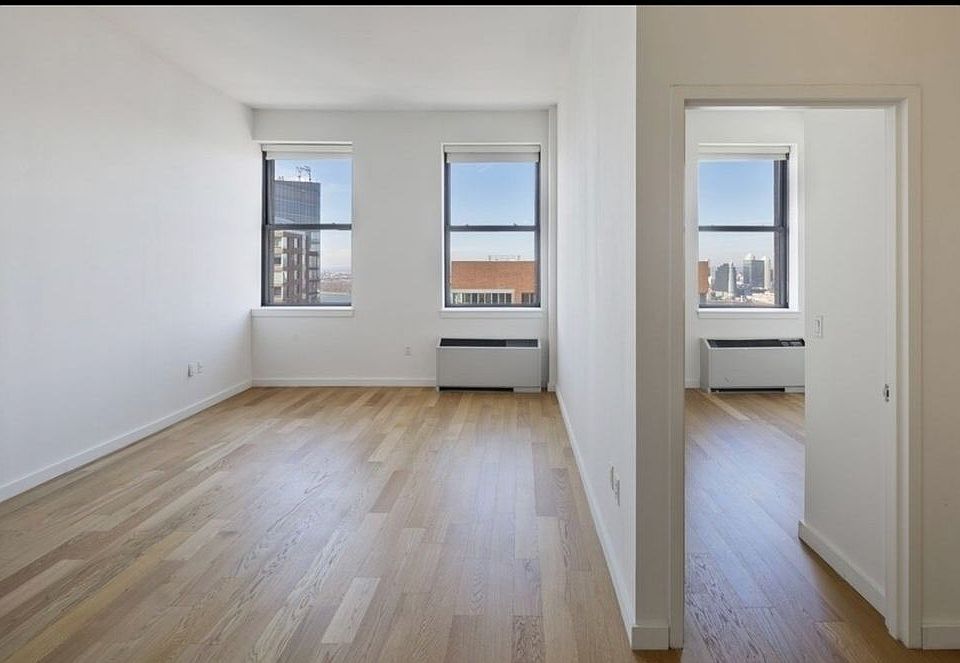 1st image of 1 West St APT 3304