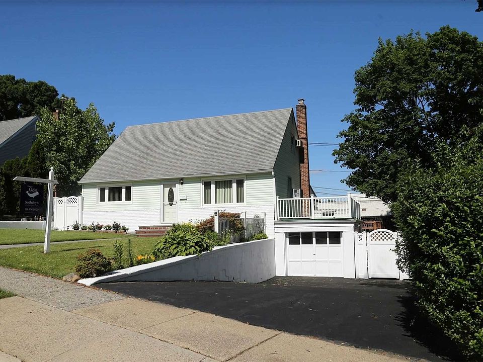 1st image of 6 Bryce Ave