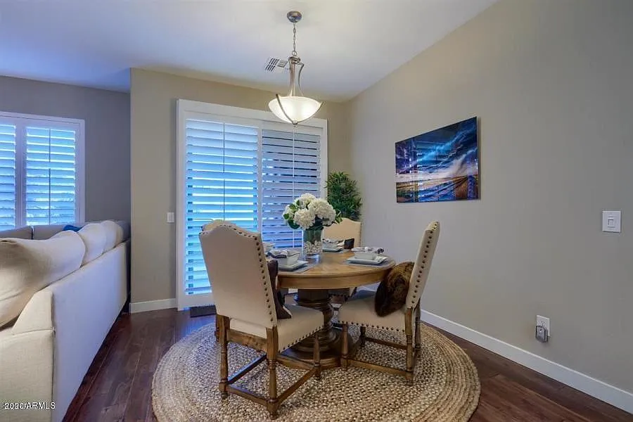2 bed, 1666 sqft, $3,800 — Photo 4