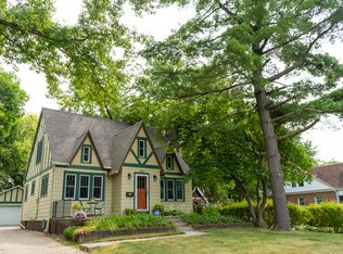 2001 36th St, Des Moines, IA 50310