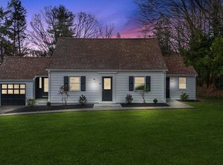 48 Clintonville Rd, North Haven, CT 06473