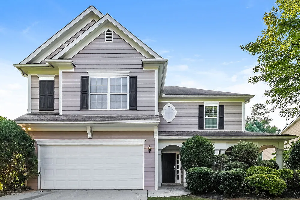 4 bed, 2.5 bath, 2142 sqft, $2,360 — Photo 1
