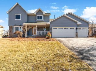 8954 Trinity Gdns, Minneapolis, MN 55443