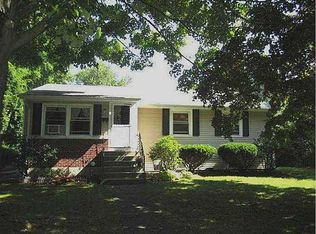 9 Atlantic Ave, North Providence, RI 02904