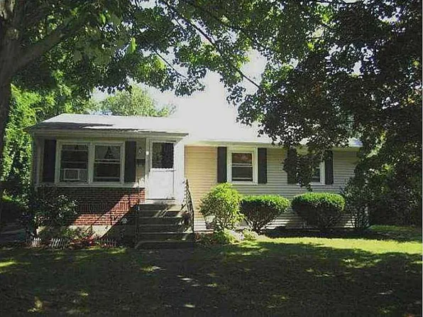 9 Atlantic Ave, North Providence, RI 02904
