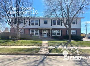 805 Anchorage Ct APT D, Oshkosh, WI 54901