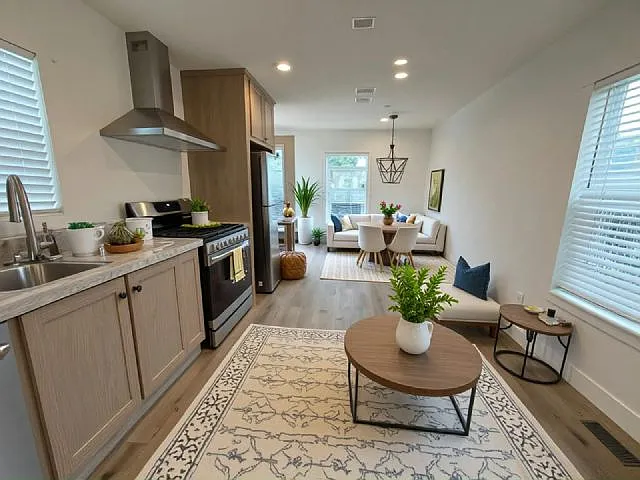 2537 Las Vegas Blvd N #42 — Photo 2