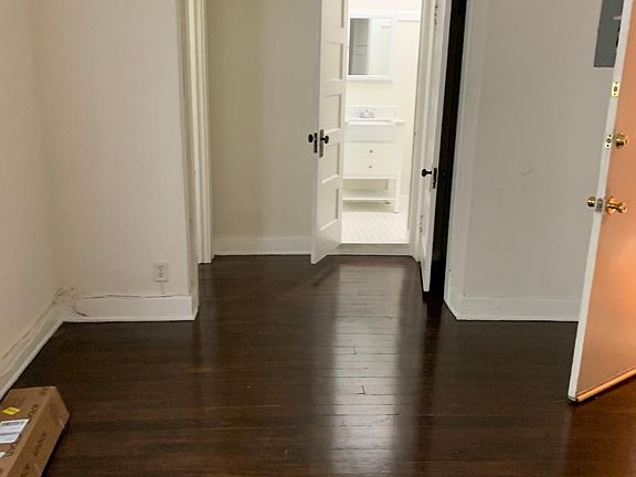 4th image of 1013 Mission St #M5
