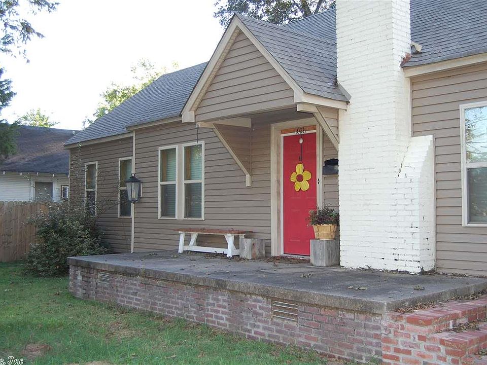 2nd image of 1026 S Cokley St