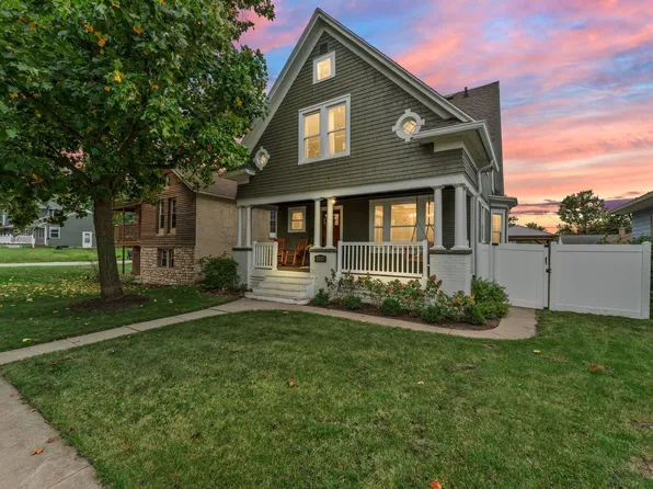 2517 Wabash St, Michigan City, IN 46360