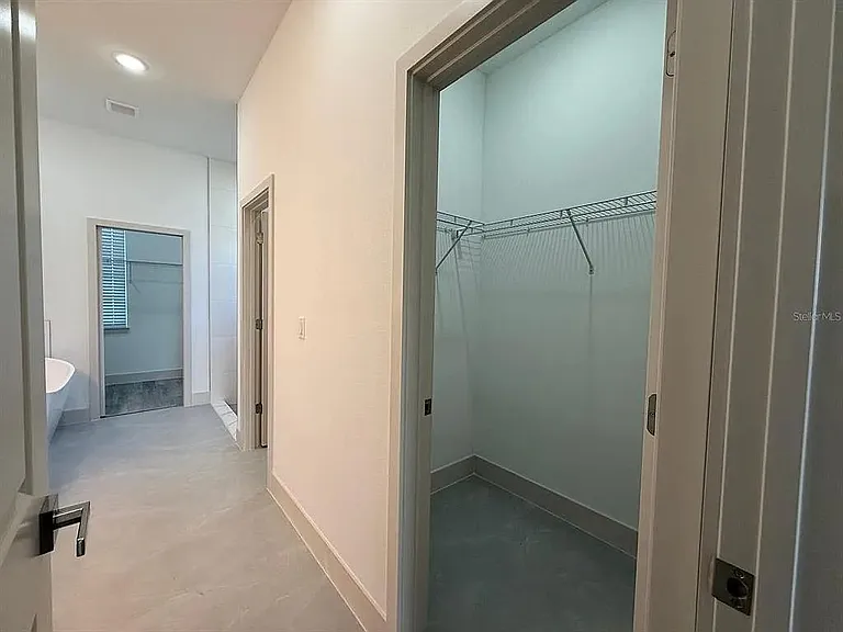 311 Yule St — Photo 10