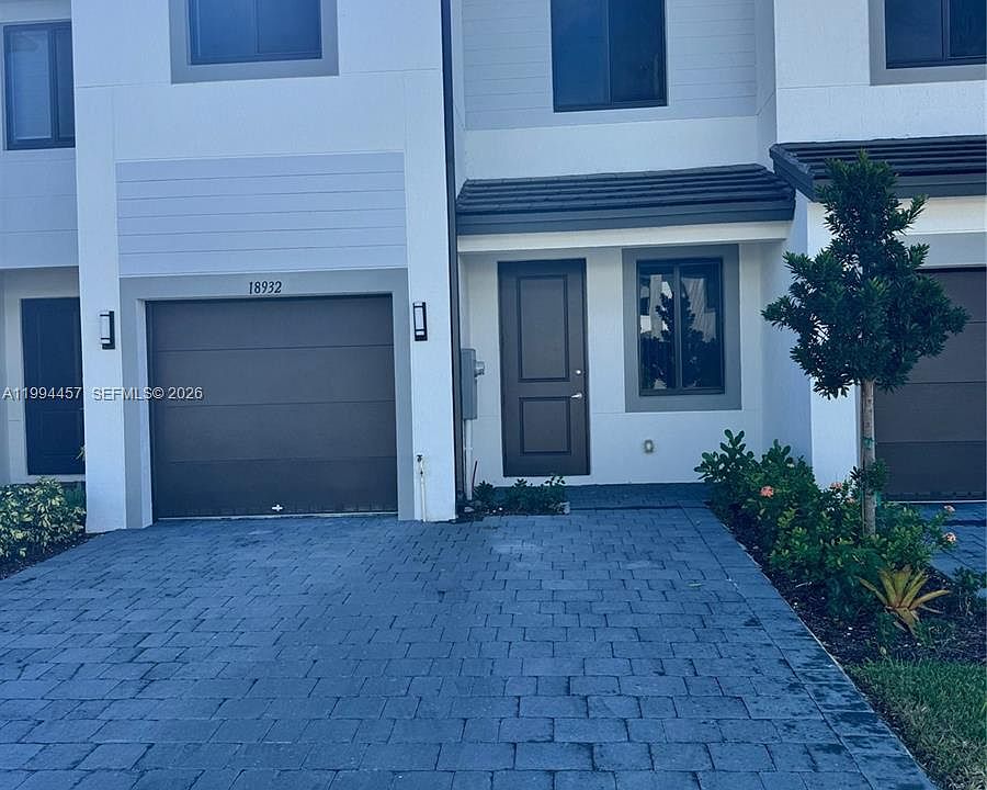 1st image of 18945 SW 344th Ter