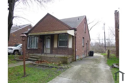 16175 Dale St Photo 1