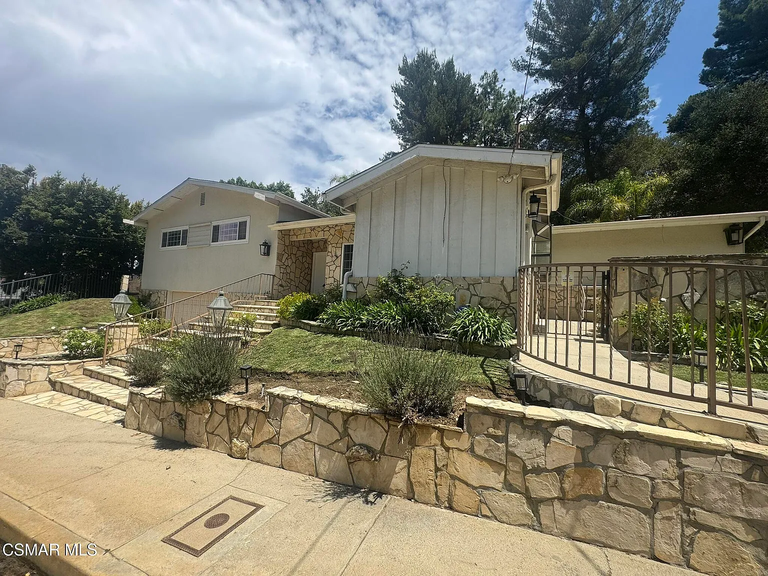 3474 Loadstone Drive — Photo 3