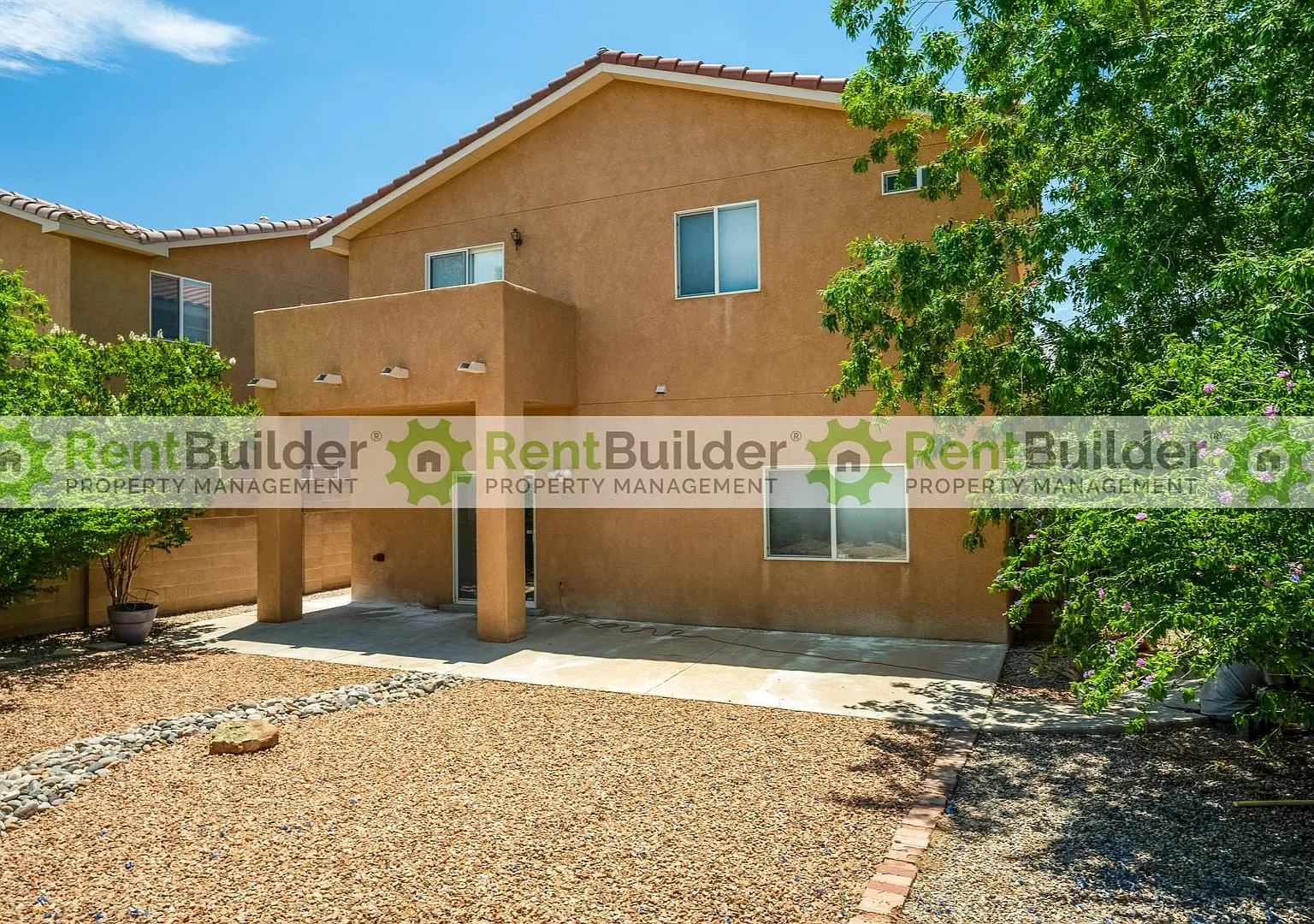 3 bed, 2.5 bath, 1684 sqft, $2,295 — Photo 3