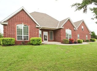 807 County Street 2923, Tuttle, OK 73089