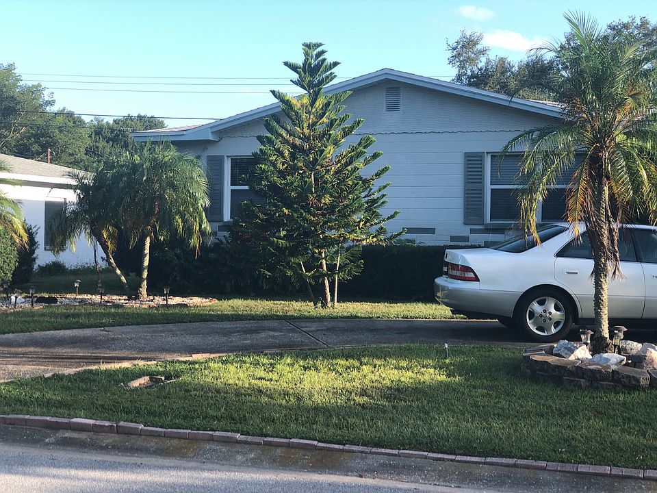 1st image of 3766 25th Ave N