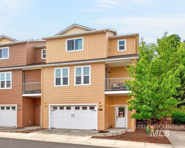 1337 Bristol Rd, Moscow, ID, 83843