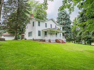 1355 Middle Rd, Rush, NY 14543