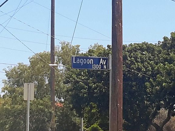 5th image of 1341 Lagoon Ave